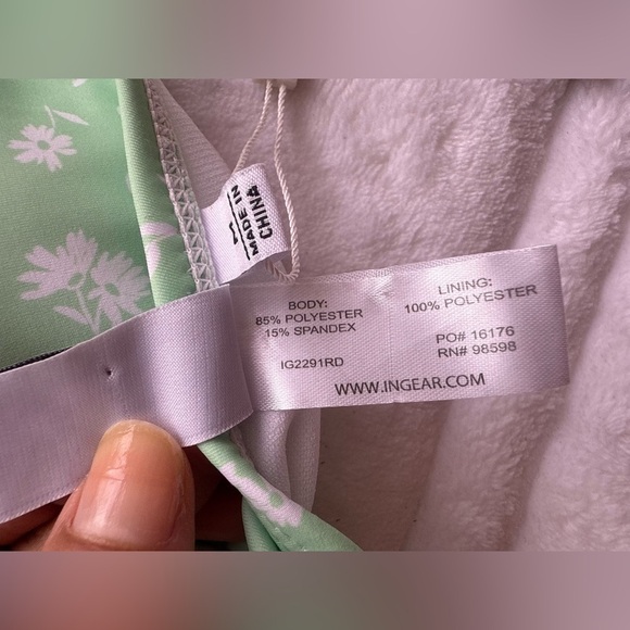 INGER BIKINI TOP GREEN And White Floral Tie size M Summer Pool Beach - Picture 4 of 9